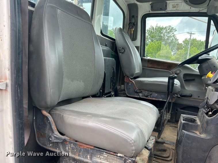 image for item NL9446 2000 Sterling LT9513  hydroseeder truck