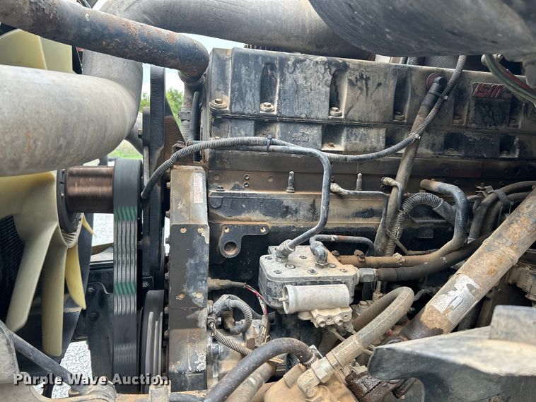 image for item NL9446 2000 Sterling LT9513  hydroseeder truck