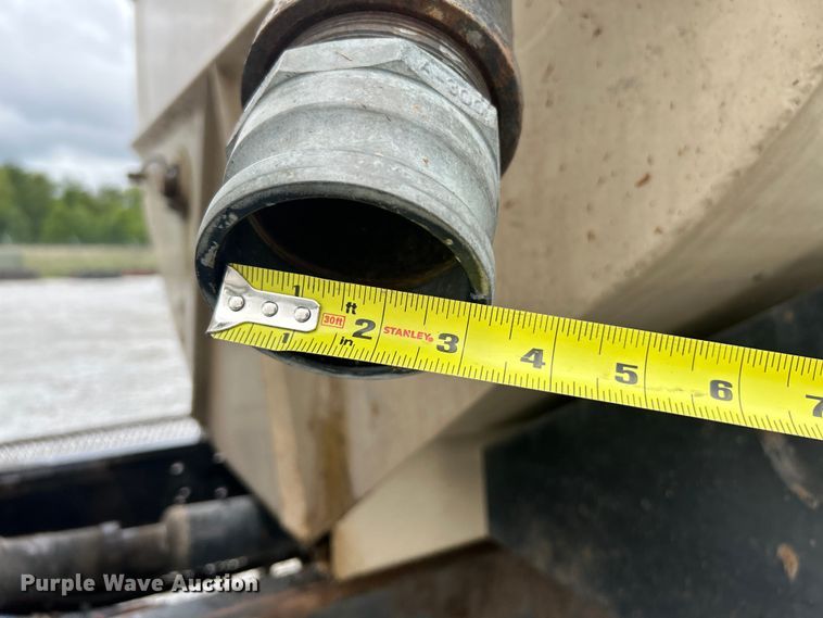 image for item NL9446 2000 Sterling LT9513  hydroseeder truck