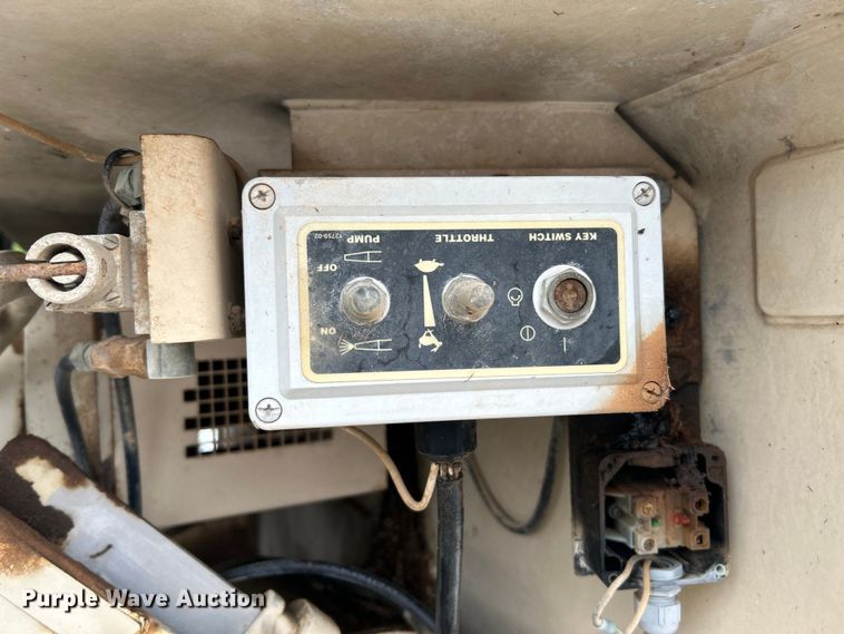 image for item NL9446 2000 Sterling LT9513  hydroseeder truck