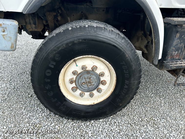 image for item NL9446 2000 Sterling LT9513  hydroseeder truck