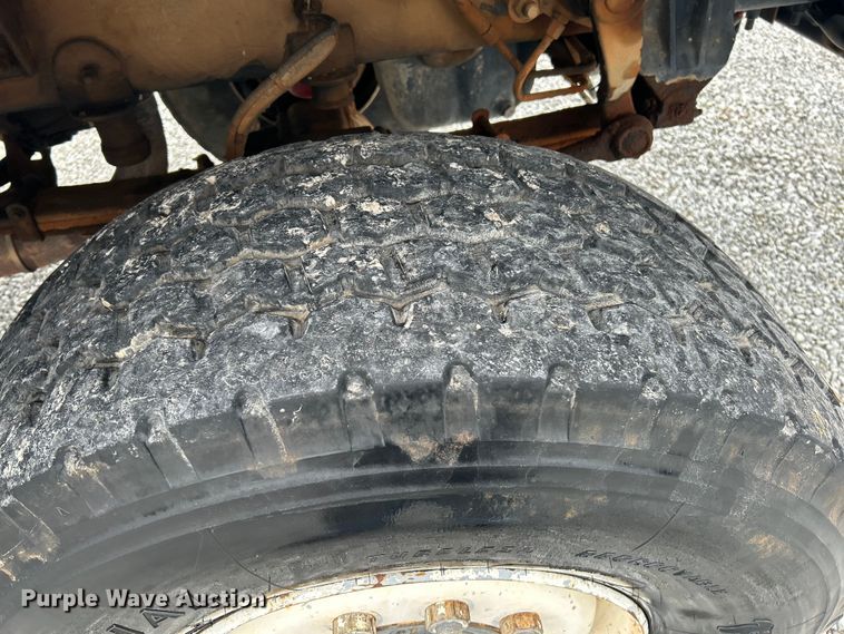 image for item NL9446 2000 Sterling LT9513  hydroseeder truck