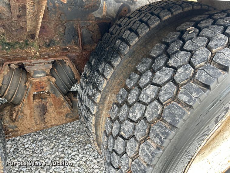 image for item NL9446 2000 Sterling LT9513  hydroseeder truck