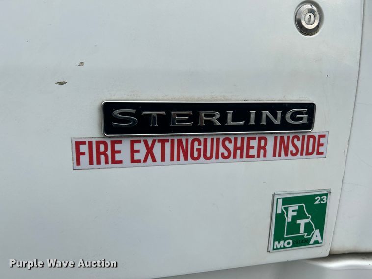 image for item NL9446 2000 Sterling LT9513  hydroseeder truck