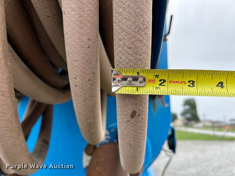 image for item NL9447 1995 Ford L8000 tank truck