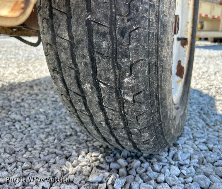 image for item NL9448 2014 Finn B70  straw blower