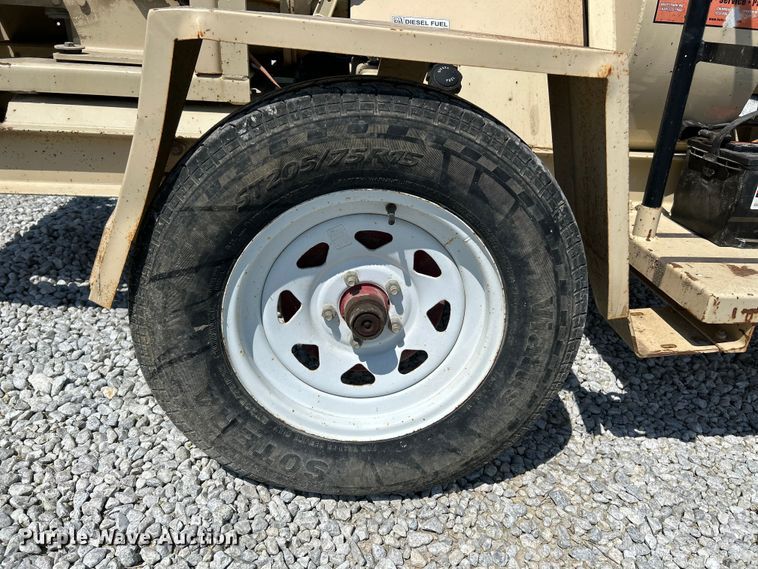 image for item NL9448 2014 Finn B70  straw blower