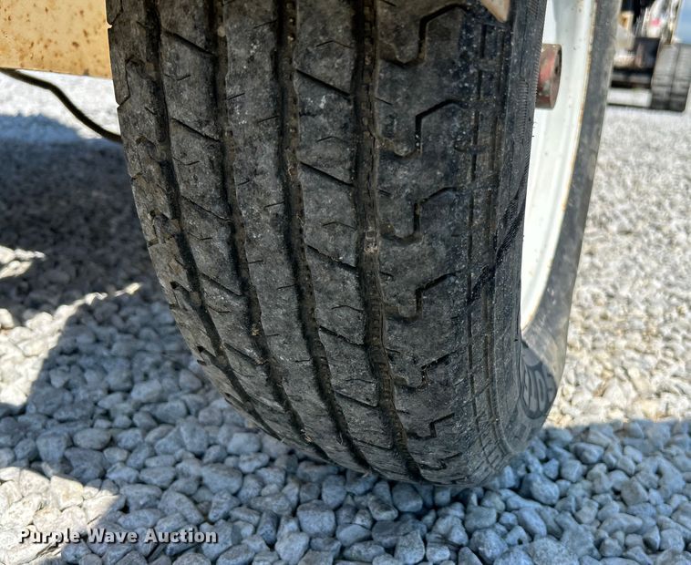 image for item NL9448 2014 Finn B70  straw blower