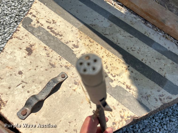 image for item NL9449 2003 Finn B-300-S  straw blower