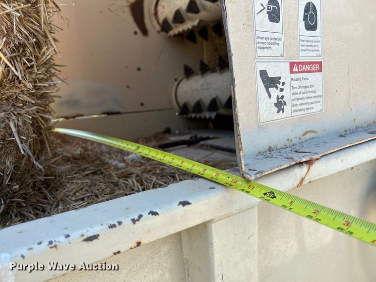 image for item NL9449 2003 Finn B-300-S  straw blower