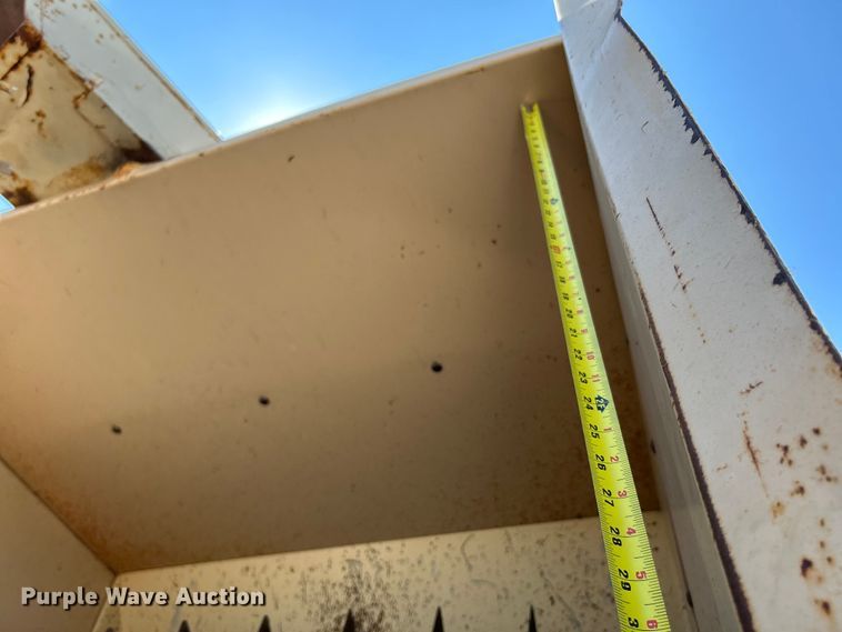 image for item NL9449 2003 Finn B-300-S  straw blower