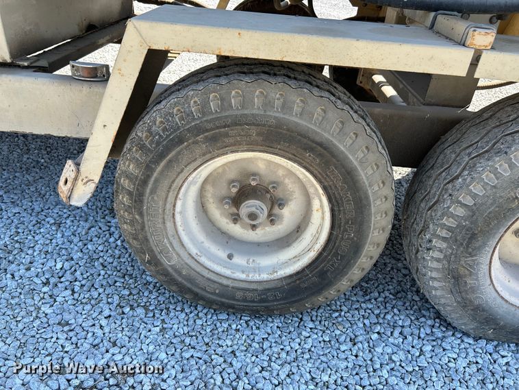 image for item NL9449 2003 Finn B-300-S  straw blower