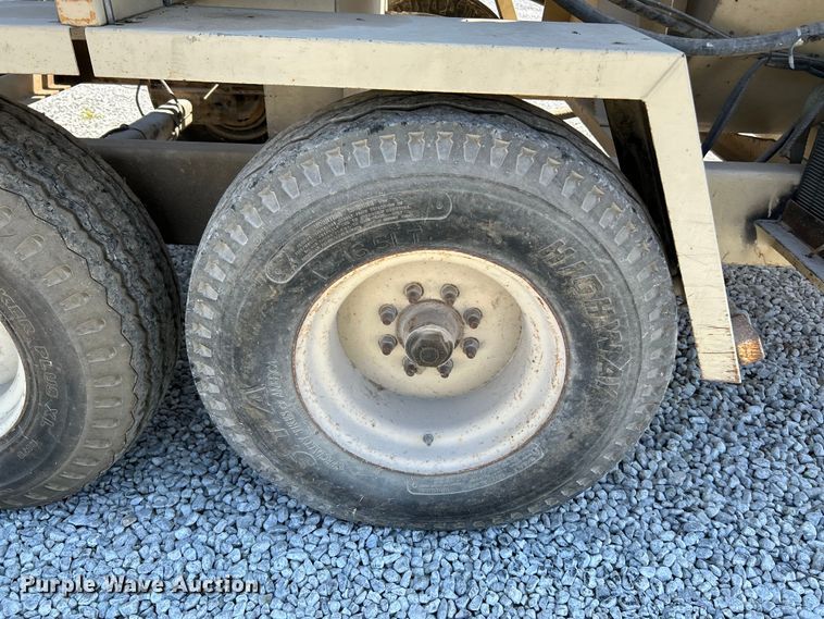 image for item NL9449 2003 Finn B-300-S  straw blower