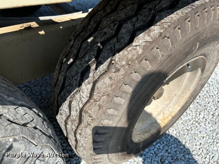 image for item NL9449 2003 Finn B-300-S  straw blower