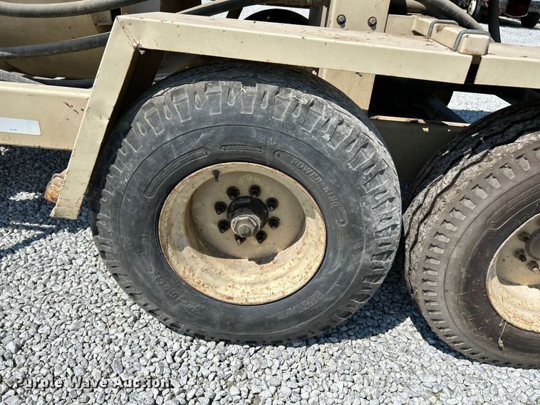 image for item NL9449 2003 Finn B-300-S  straw blower