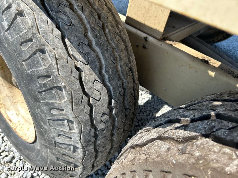 image for item NL9449 2003 Finn B-300-S  straw blower