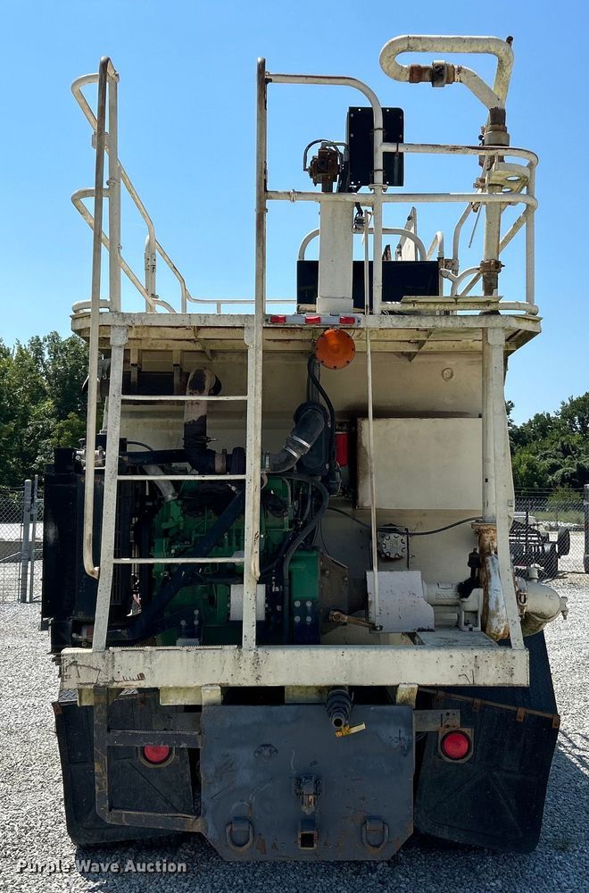 image for item NL9450 1995 Ford L9000 hydroseeder truck