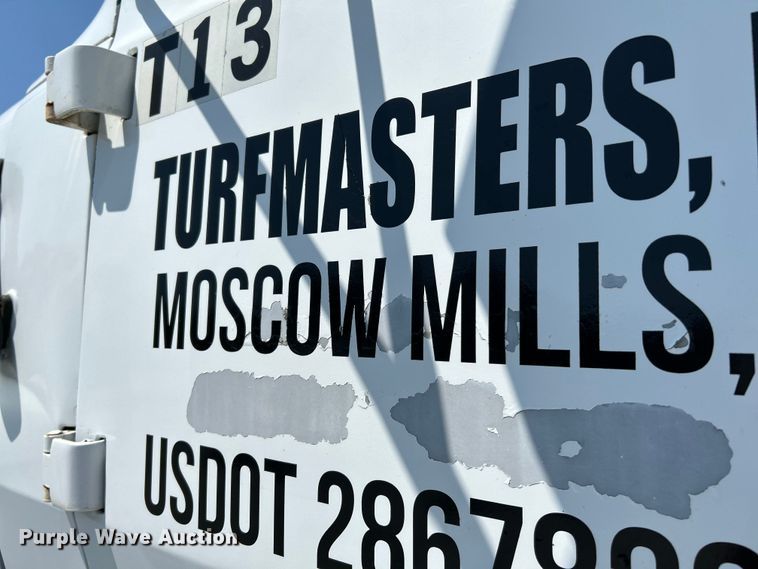 image for item NL9450 1995 Ford L9000 hydroseeder truck