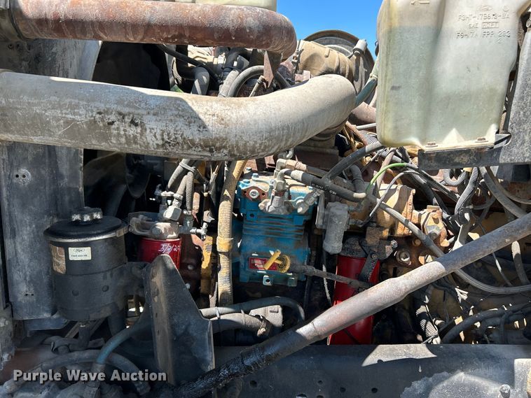 image for item NL9450 1995 Ford L9000 hydroseeder truck