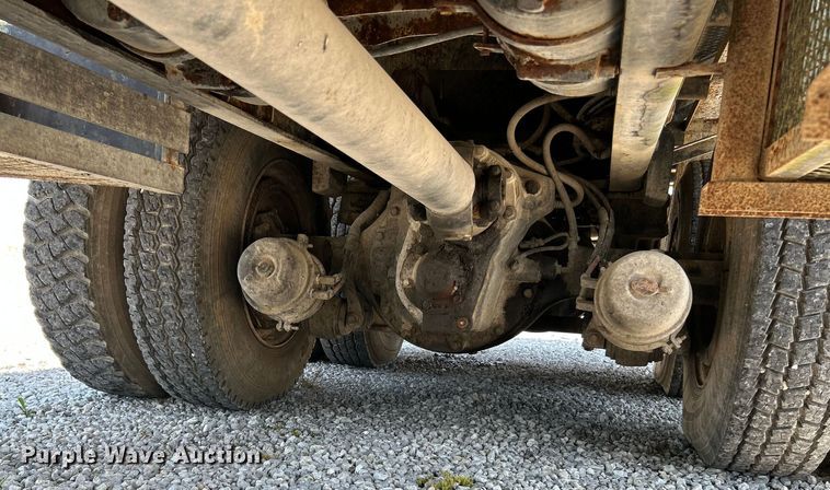 image for item NL9450 1995 Ford L9000 hydroseeder truck