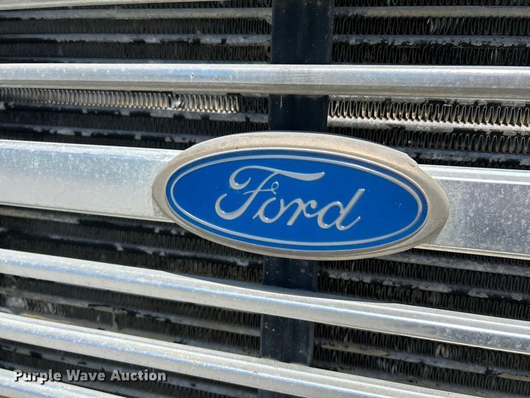 image for item NL9450 1995 Ford L9000 hydroseeder truck