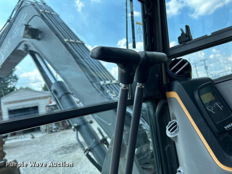 image for item NL9464 2013 Volvo ECR88D  mini excavator