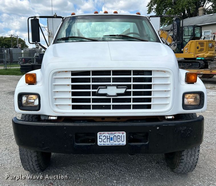 image for item NL9465 1999 Chevrolet C6500  utility / service truck with dump bed insert