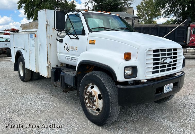 image for item NL9465 1999 Chevrolet C6500  utility / service truck with dump bed insert