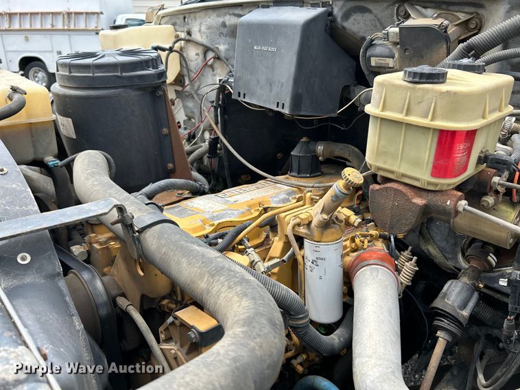 image for item NL9465 1999 Chevrolet C6500  utility / service truck with dump bed insert