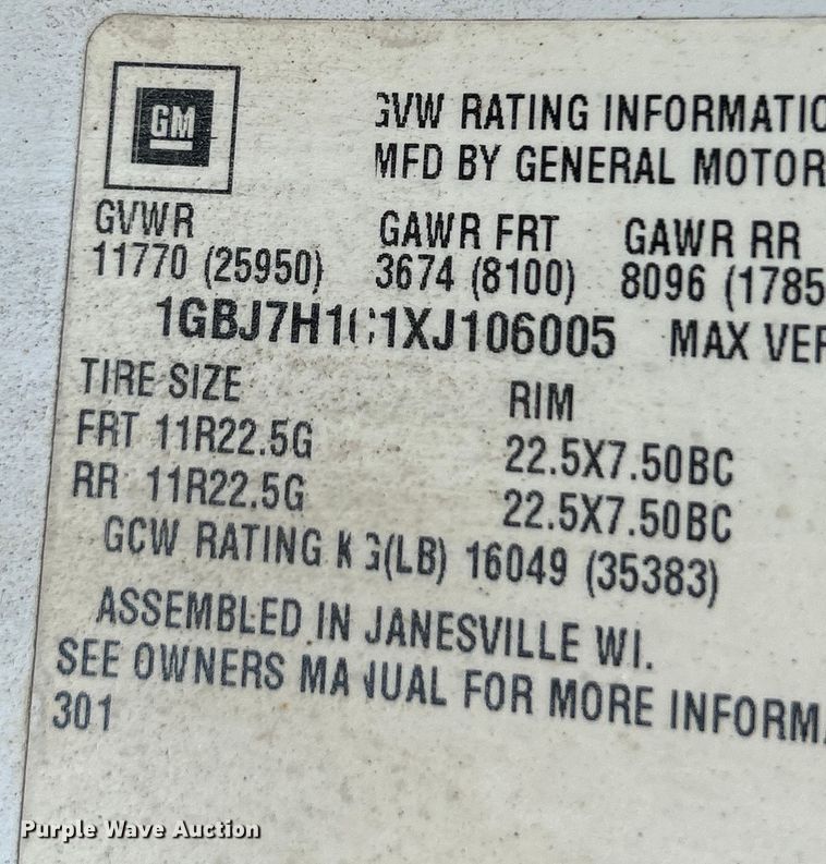 image for item NL9465 1999 Chevrolet C6500  utility / service truck with dump bed insert