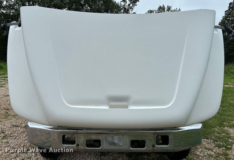 image for item NL9481 1997 Ford F800  flatbed truck