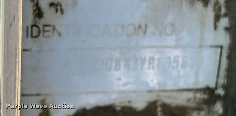 image for item NL9517 2000 Kenworth T800  tank truck