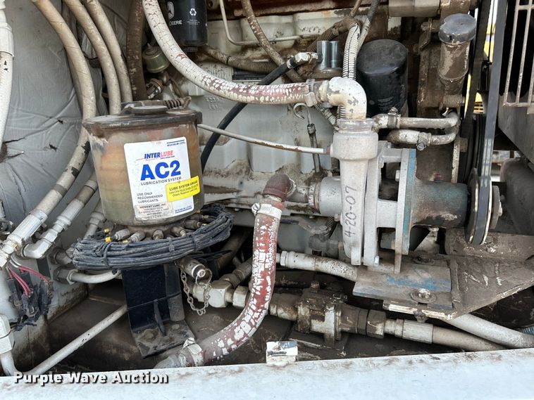 image for item NL9527 1994 Elgin Pelican  street sweeper