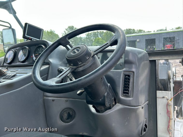 image for item NL9529 2008 Elgin Pelican  street sweeper