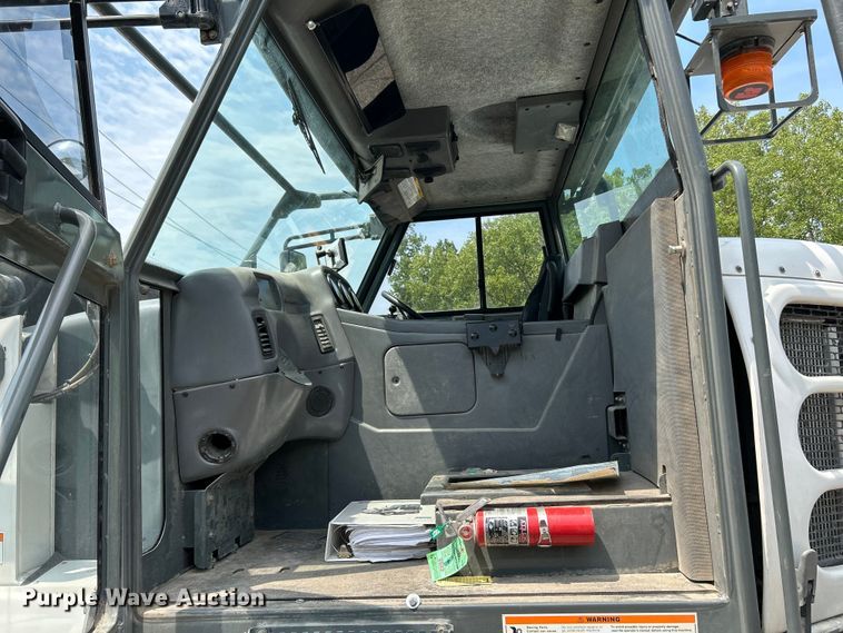 image for item NL9529 2008 Elgin Pelican  street sweeper