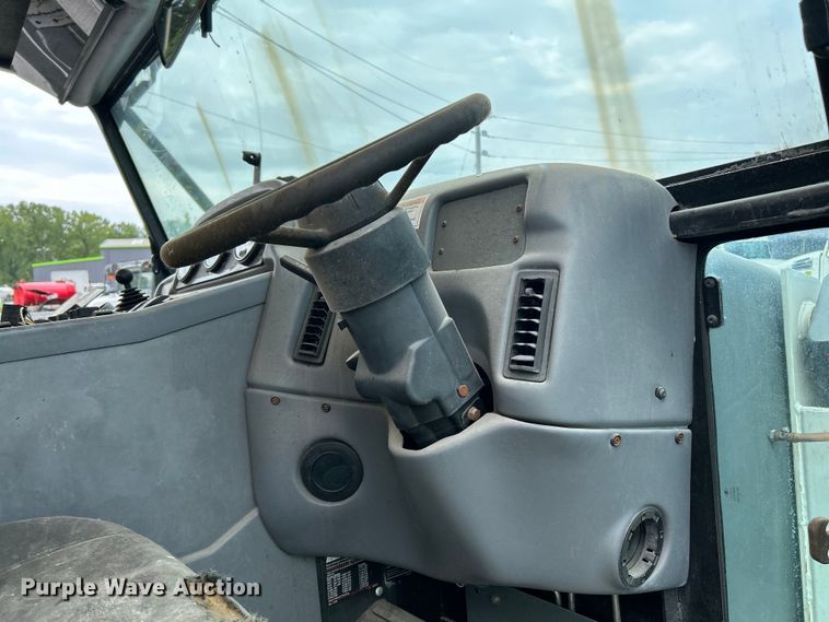 image for item NL9530 2011 Elgin Pelican  street sweeper