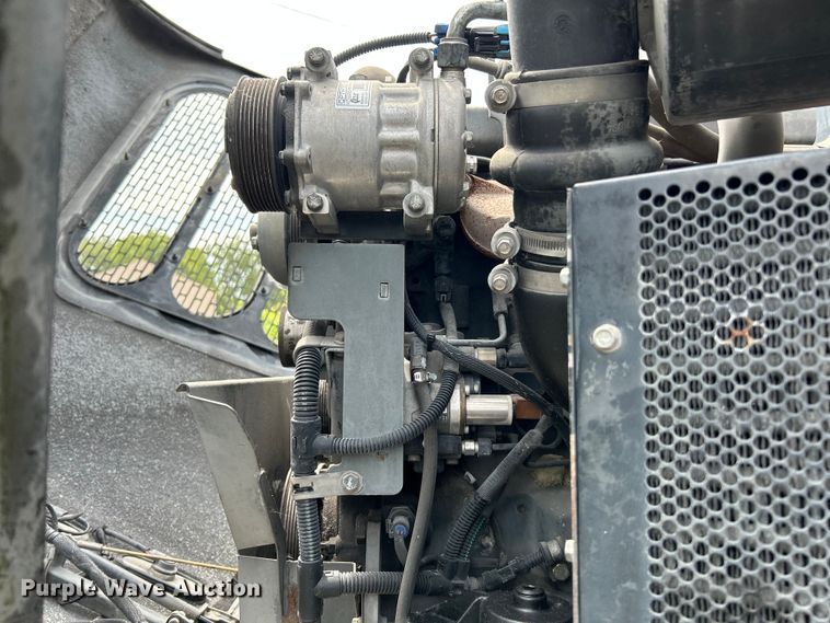 image for item NL9530 2011 Elgin Pelican  street sweeper