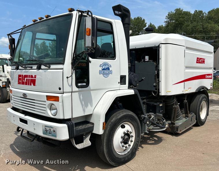 image for item NL9531 2007 Sterling SC8000  street sweeper truck