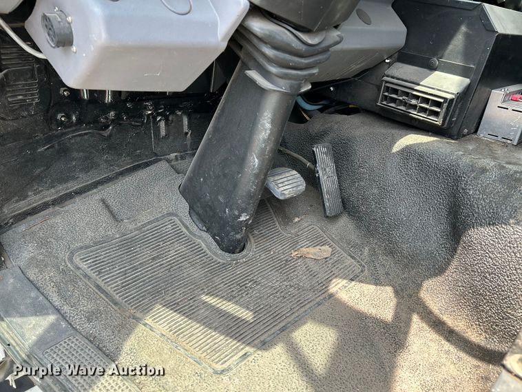 image for item NL9531 2007 Sterling SC8000  street sweeper truck