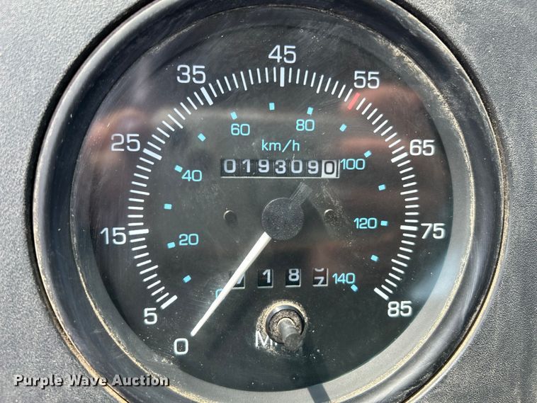 image for item NL9531 2007 Sterling SC8000  street sweeper truck