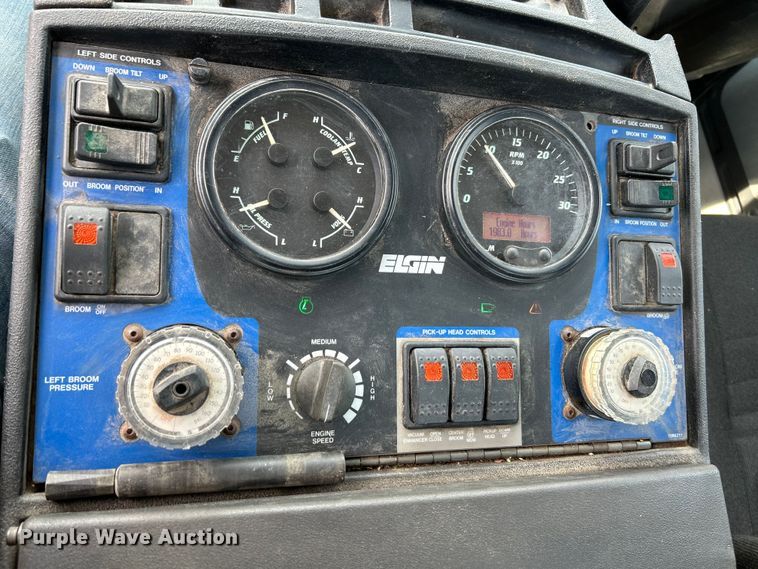 image for item NL9531 2007 Sterling SC8000  street sweeper truck