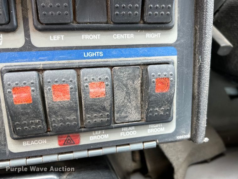 image for item NL9531 2007 Sterling SC8000  street sweeper truck