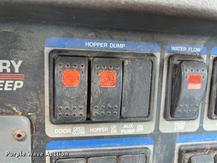 image for item NL9531 2007 Sterling SC8000  street sweeper truck