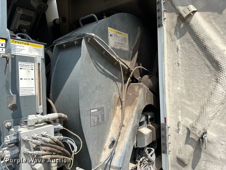 image for item NL9531 2007 Sterling SC8000  street sweeper truck