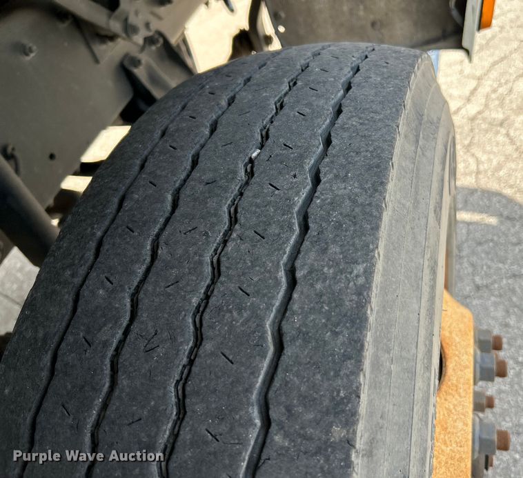 image for item NL9531 2007 Sterling SC8000  street sweeper truck