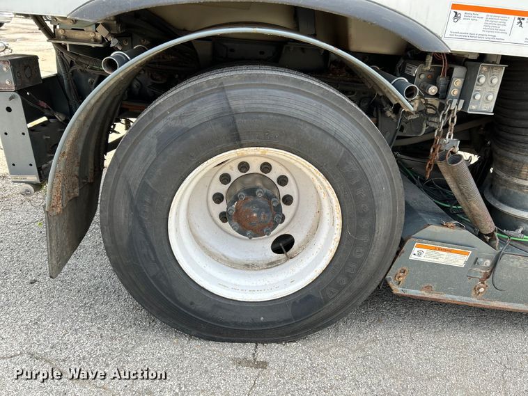 image for item NL9531 2007 Sterling SC8000  street sweeper truck