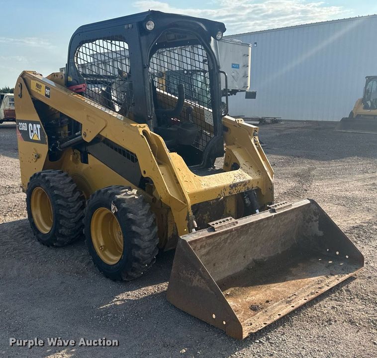 image for item NM9502 2014 Caterpillar 236D  skid steer loader