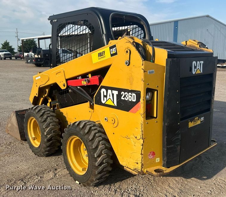 image for item NM9502 2014 Caterpillar 236D  skid steer loader