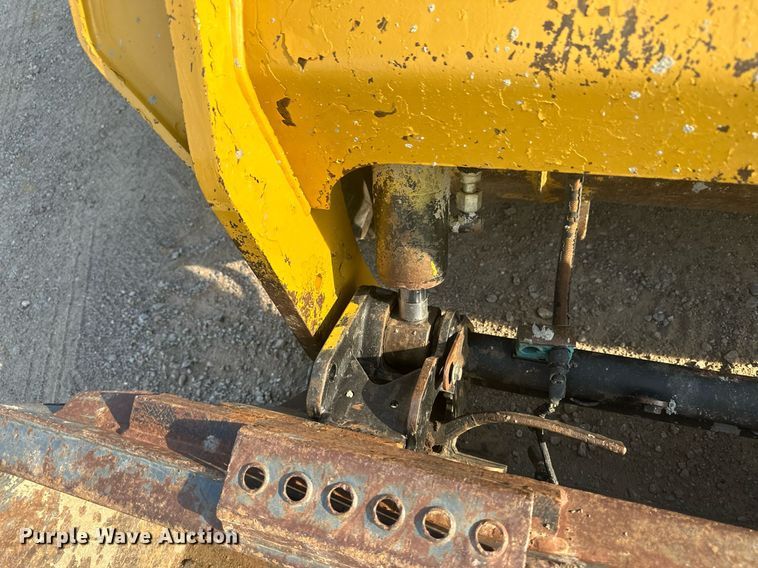 image for item NM9502 2014 Caterpillar 236D  skid steer loader