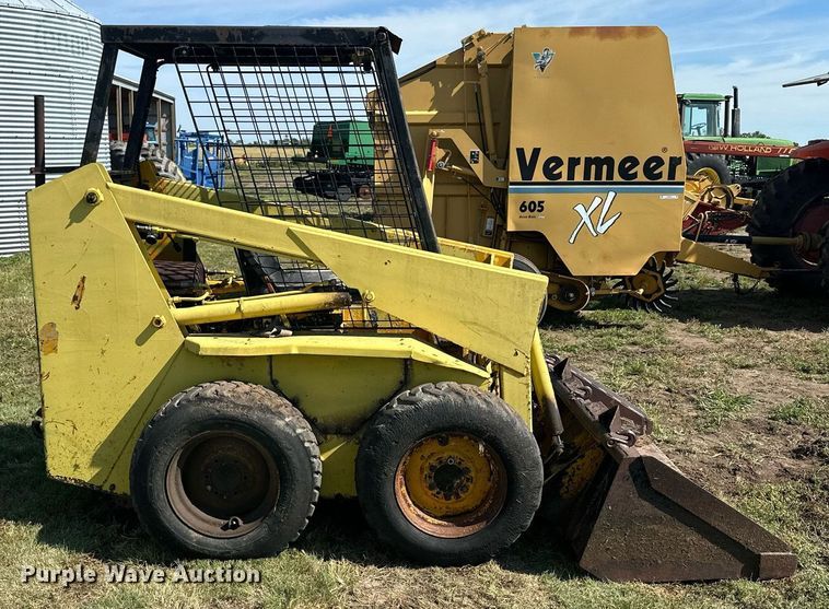 image for item NP9973 Mustang 441  skid steer loader